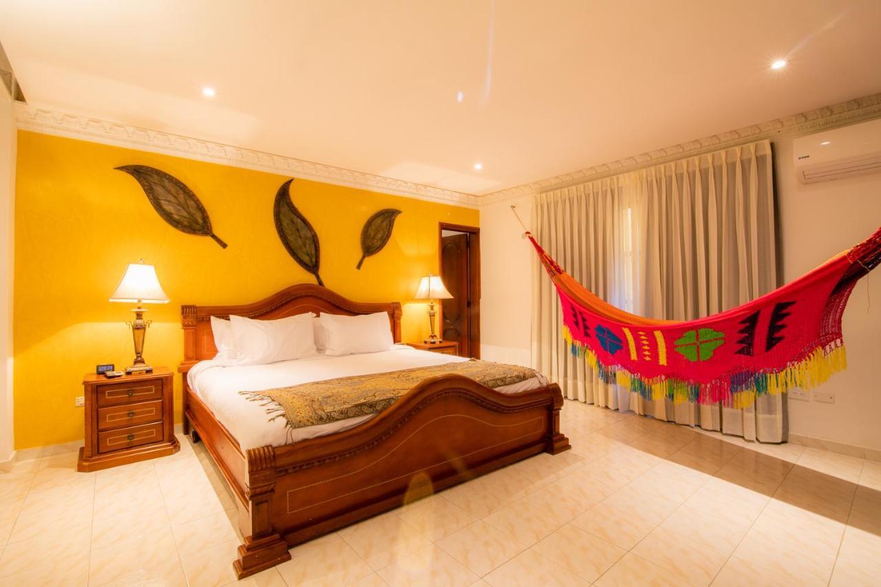 Piemont Hotel Boutique Картахена Экстерьер фото